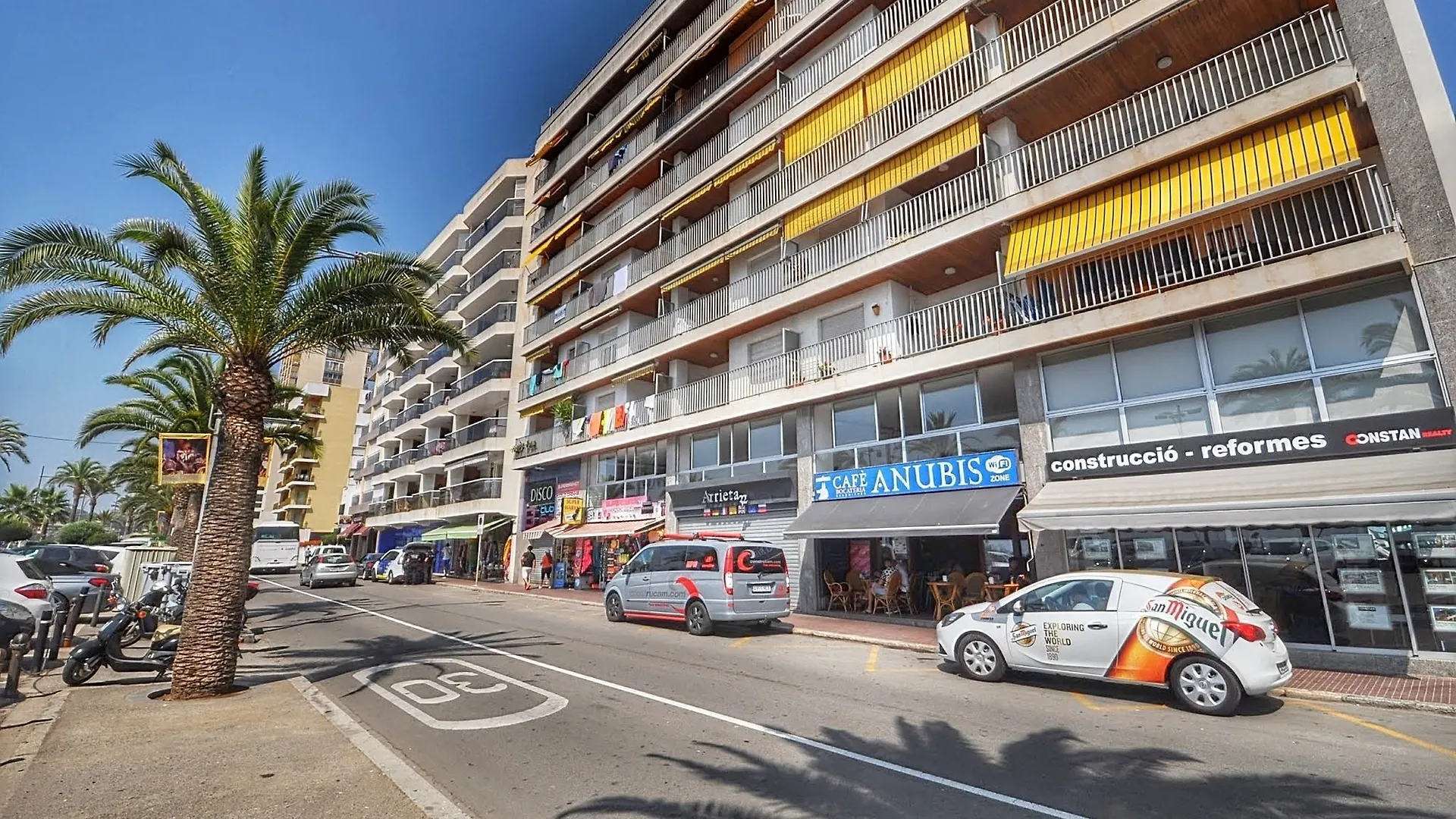 Apartment B52 Lloretholiday Lloret de Mar